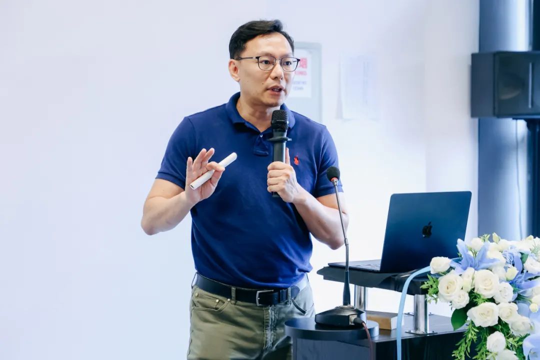 中国科学院生物与化学交叉研究中心的刘南老师